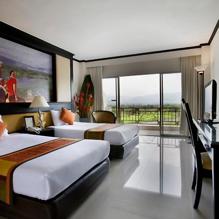 Royal Hills Golf Resort & Spa Nakhon Nayok Zewnętrze zdjęcie