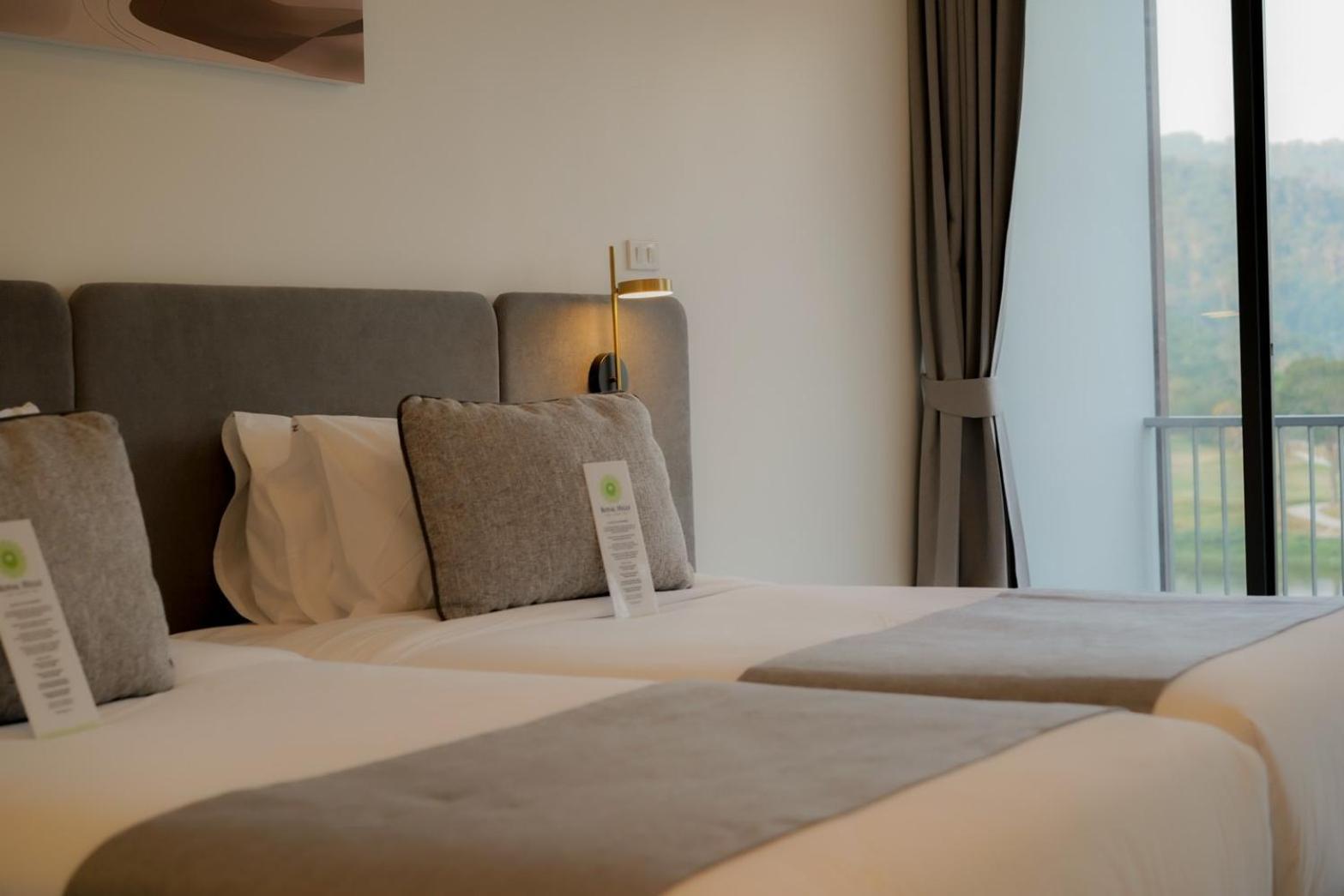 Royal Hills Golf Resort & Spa Nakhon Nayok Zewnętrze zdjęcie