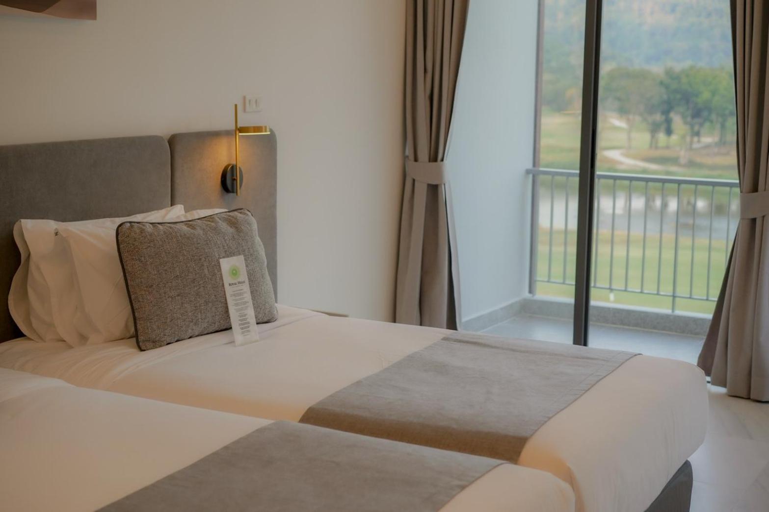 Royal Hills Golf Resort & Spa Nakhon Nayok Zewnętrze zdjęcie