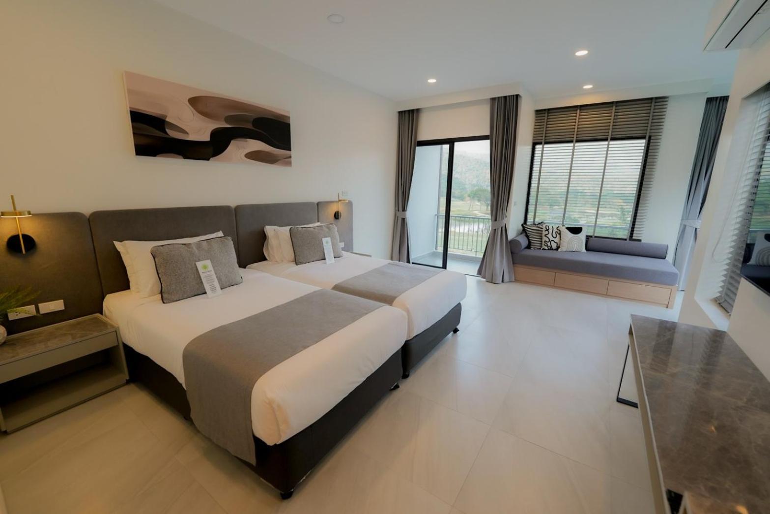 Royal Hills Golf Resort & Spa Nakhon Nayok Zewnętrze zdjęcie