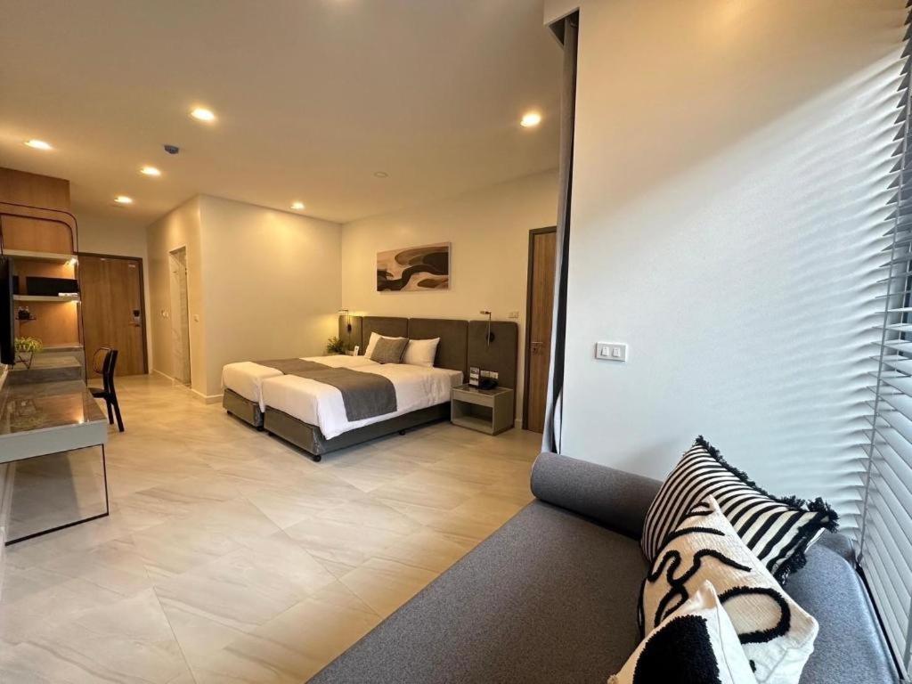 Royal Hills Golf Resort & Spa Nakhon Nayok Zewnętrze zdjęcie