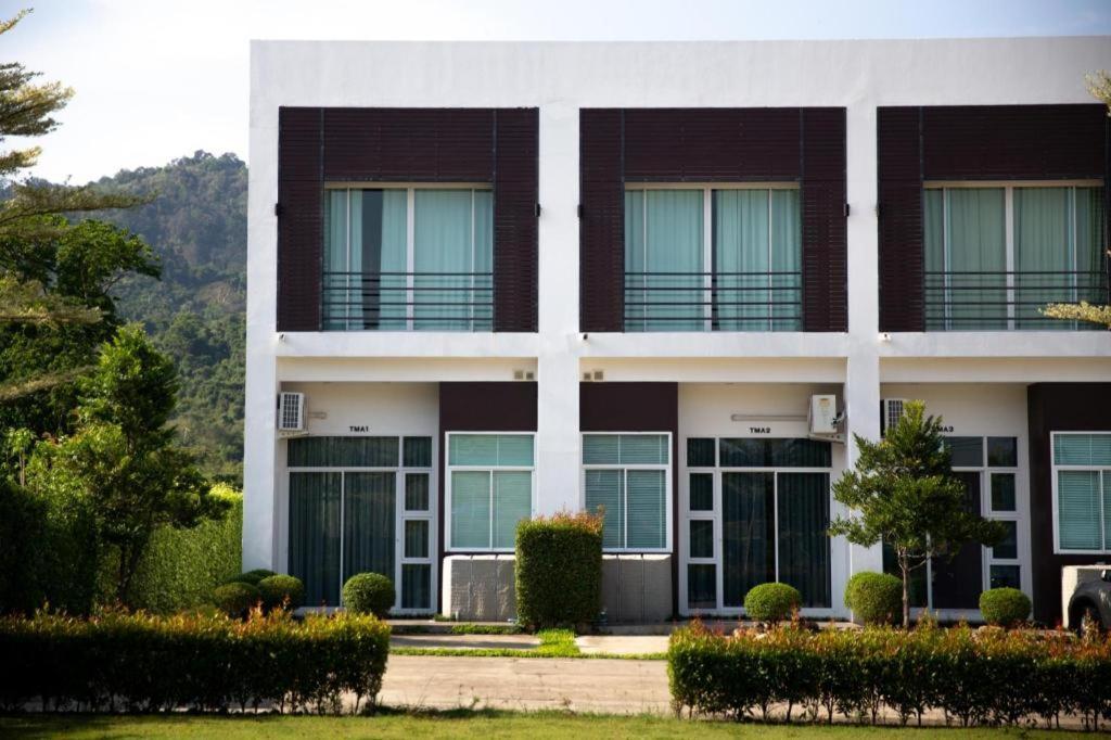 Royal Hills Golf Resort & Spa Nakhon Nayok Zewnętrze zdjęcie
